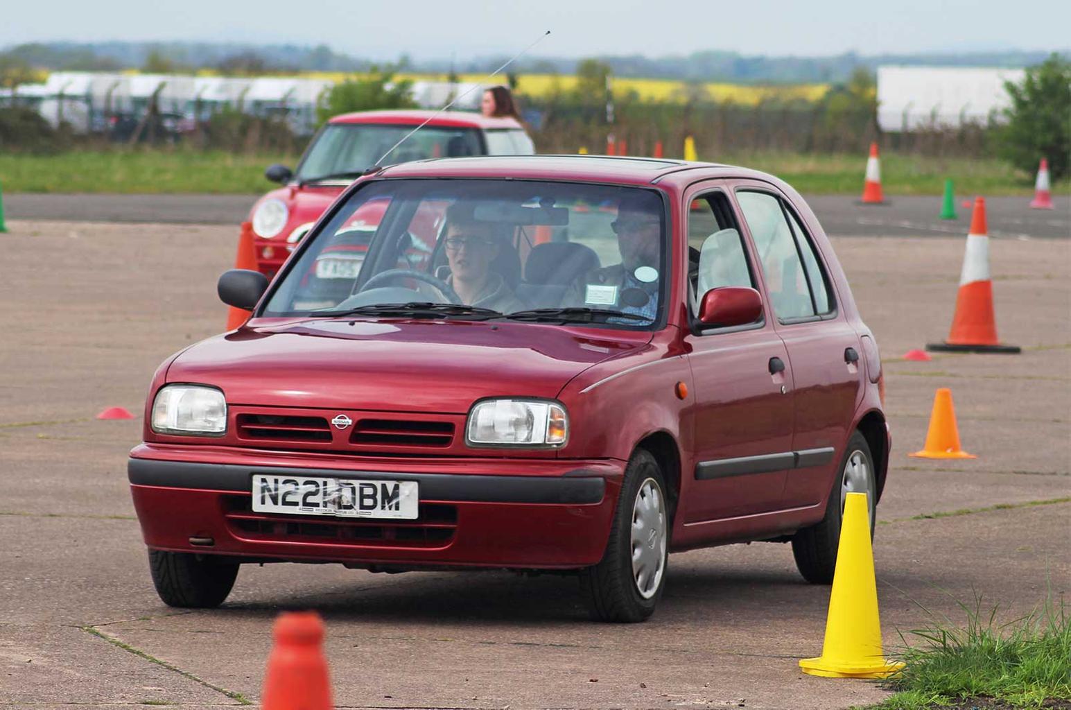Learning to drive – where can you learn before you're 17? 