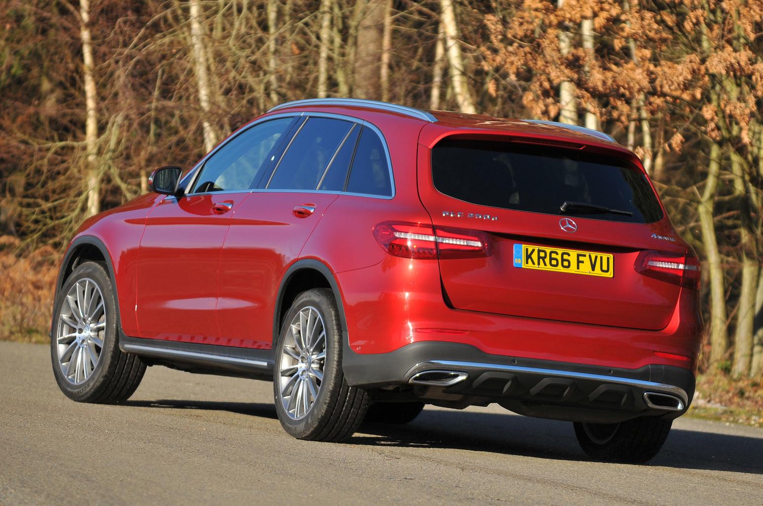 BMW X3 vs Land Rover Discovery Sport vs Mercedes GLC