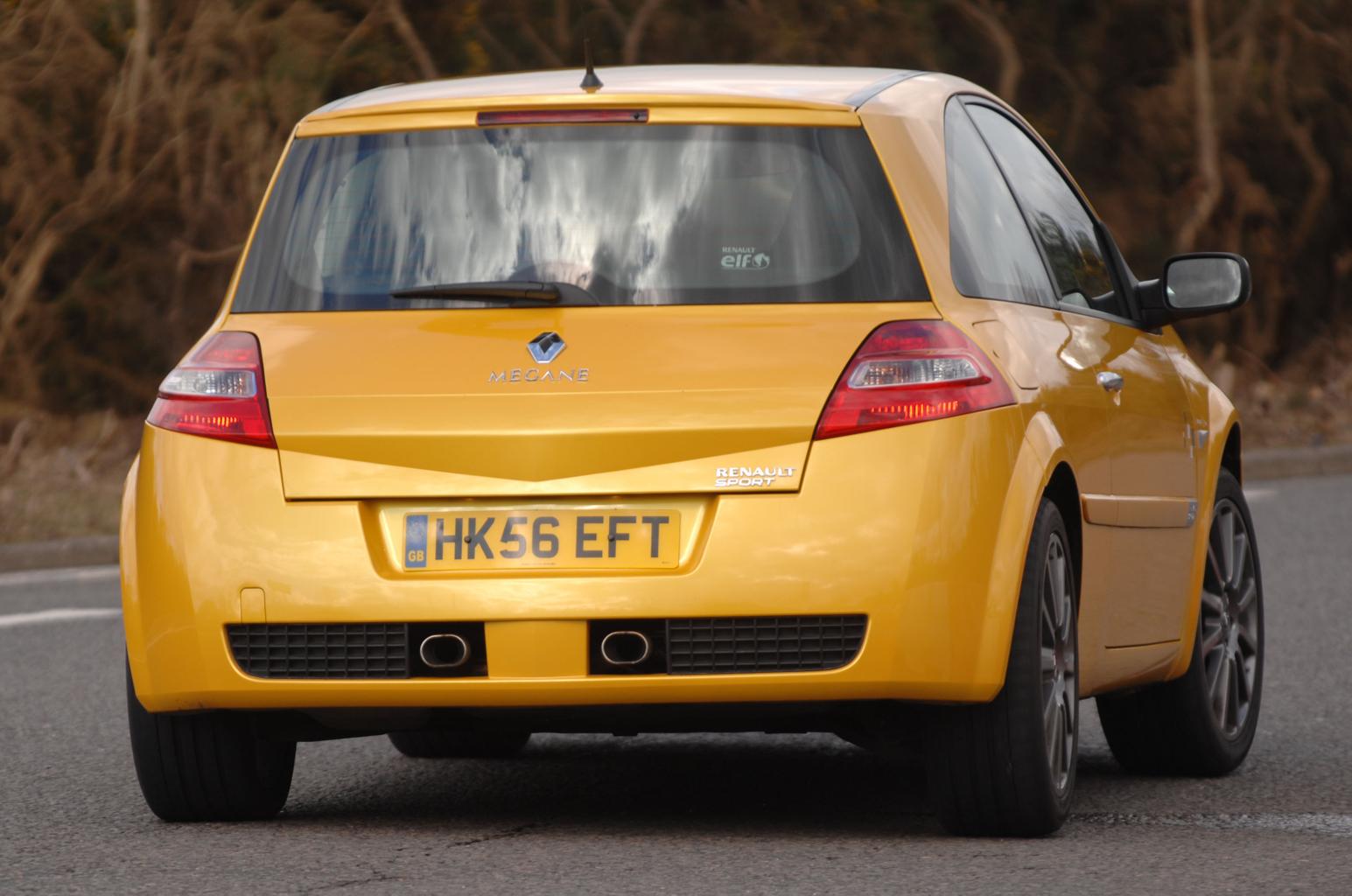 Renault 5 GT Turbo – Rewind Wednesday
