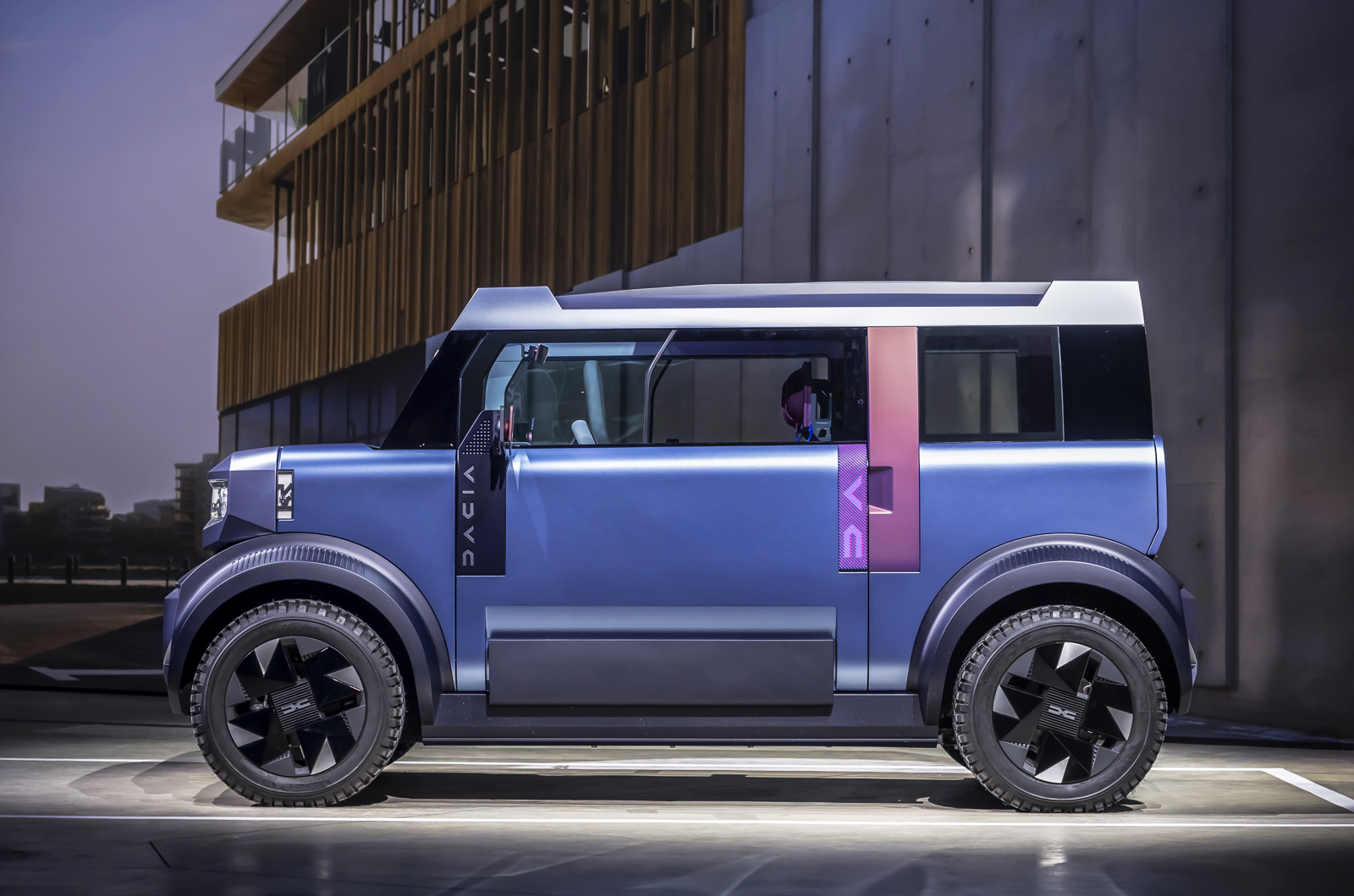 Dacia Hipster concept side static