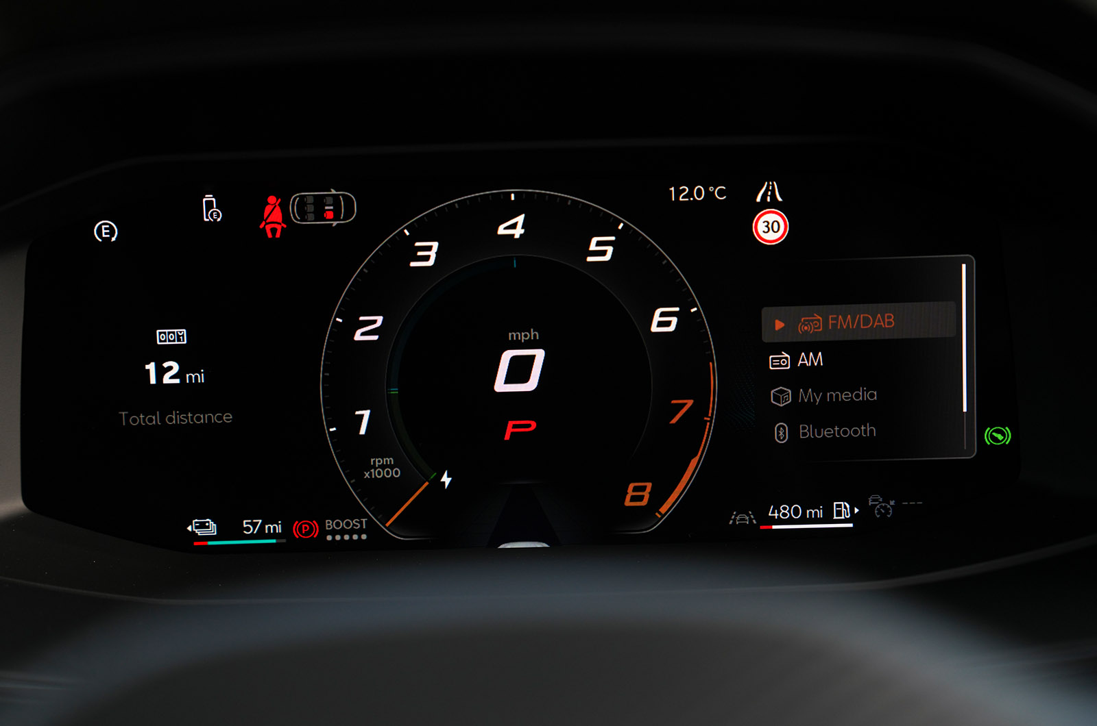 Digital display of the CUPRA Formentor e-HYBRID VZ