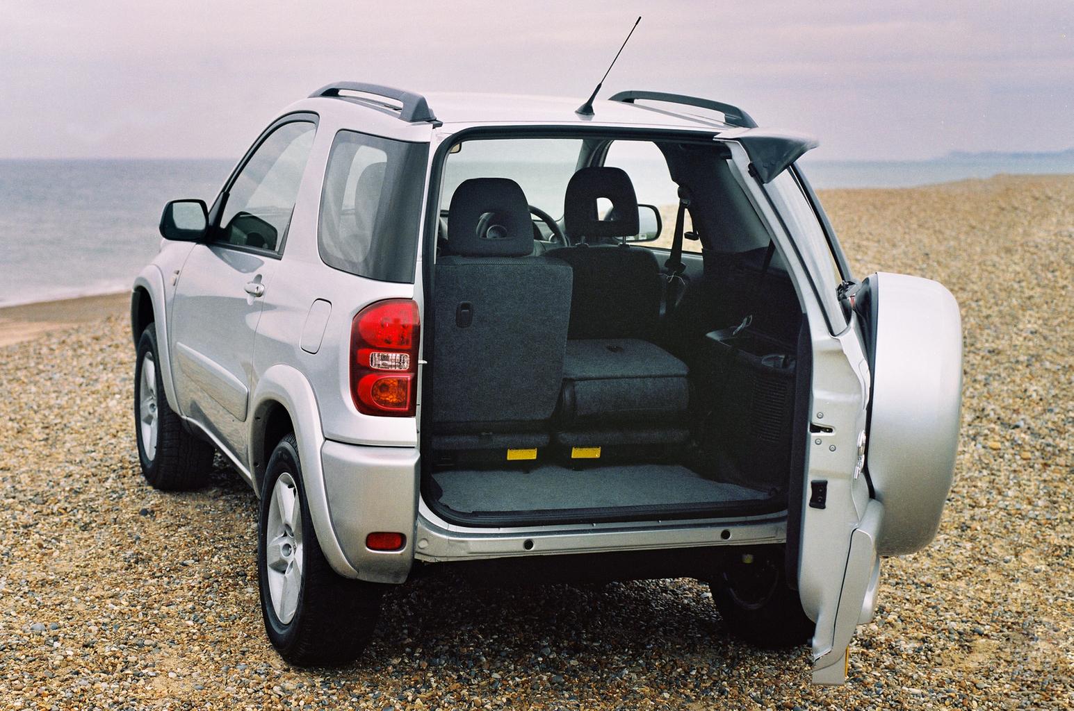 Toyota RAV4 (00 - 06)
