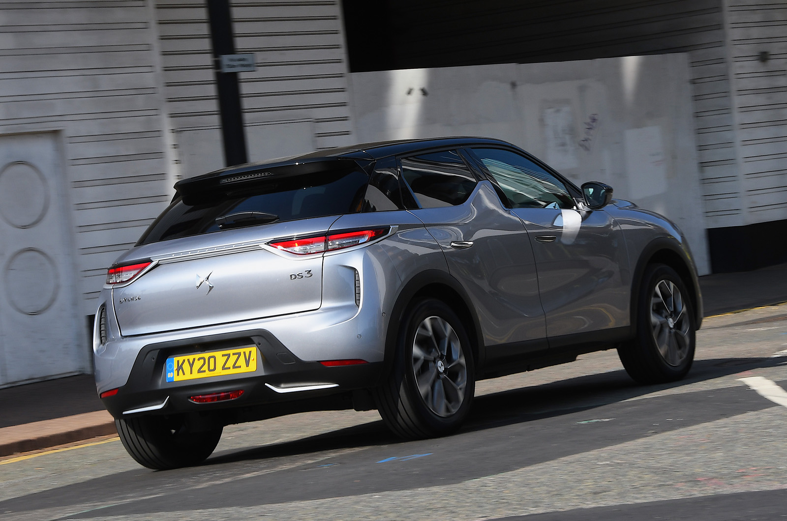 DS 3 Crossback E-Tense rear