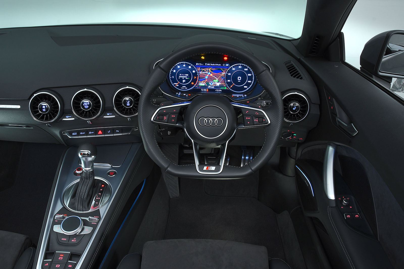 Audi TT interior