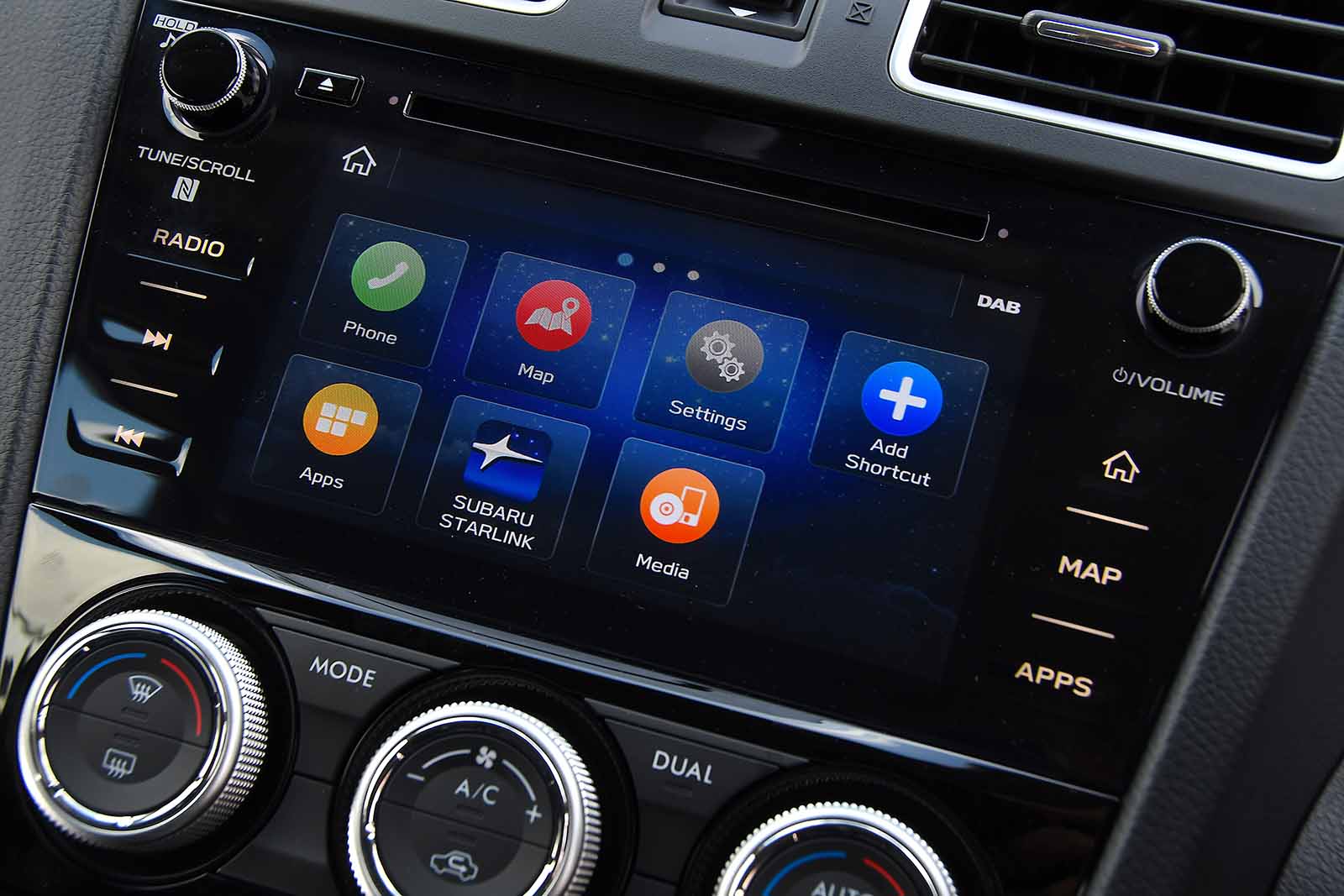 Subaru Levorg 2019 RHD infotainment