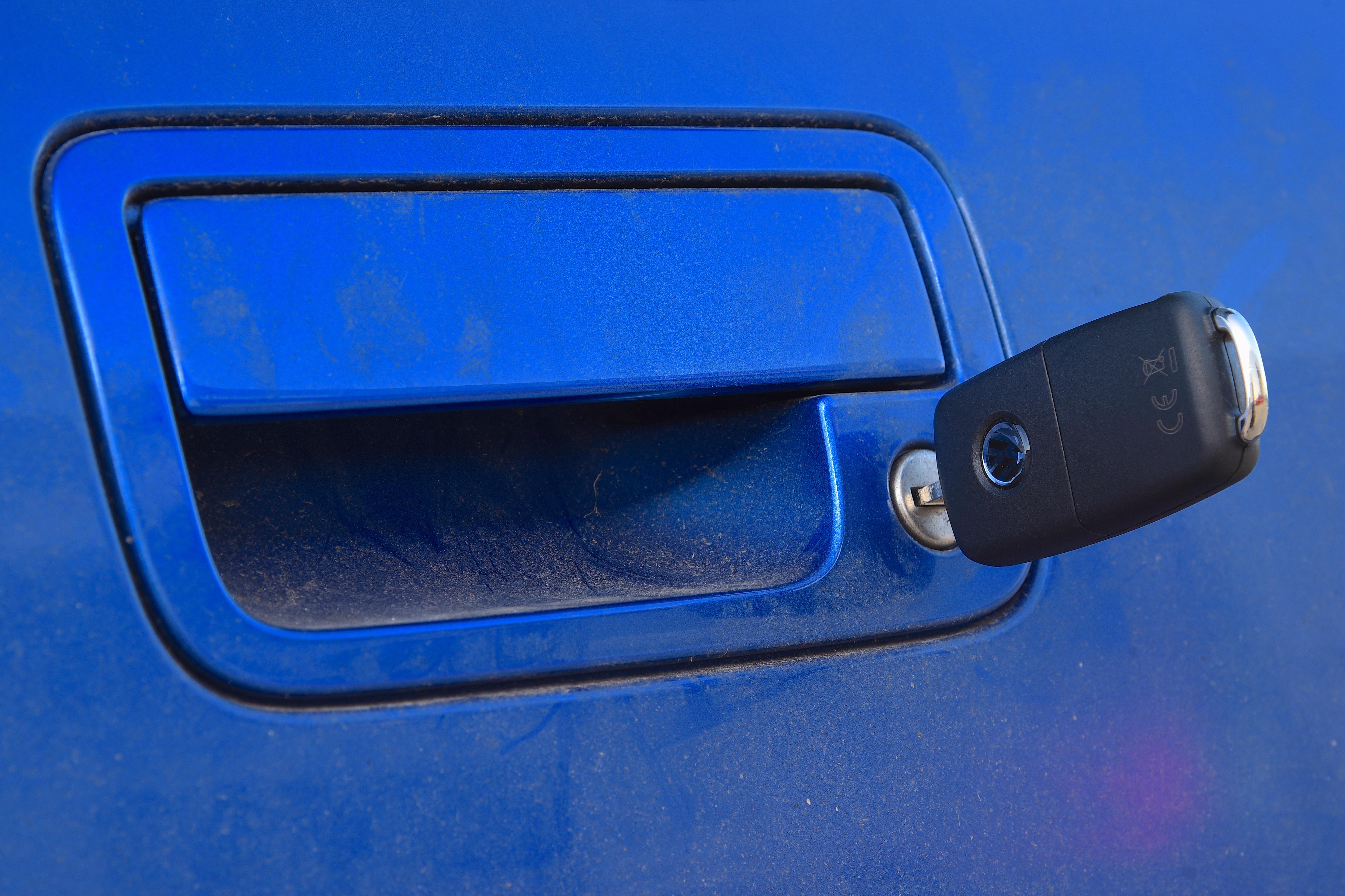 Amarok boot key