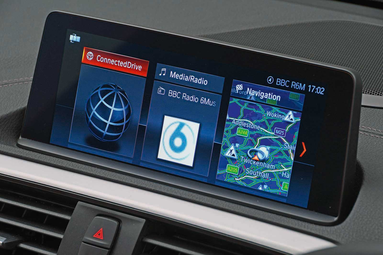 BMW M140i infotainment
