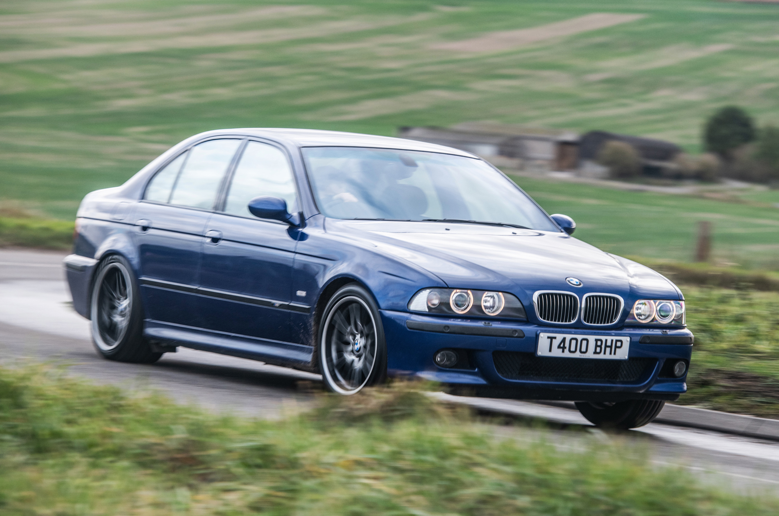 E39 BMW M5 front