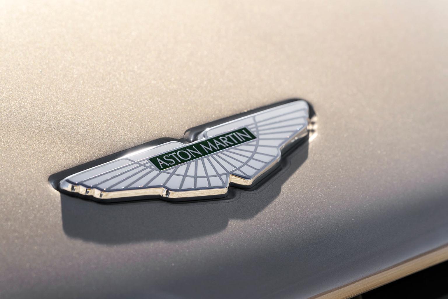 Aston Martin DB11 Volante