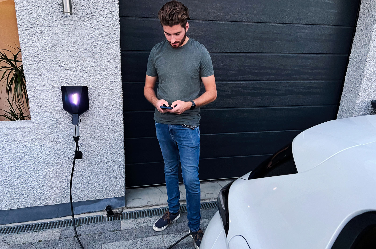 2025-home-ev-chargers-easee