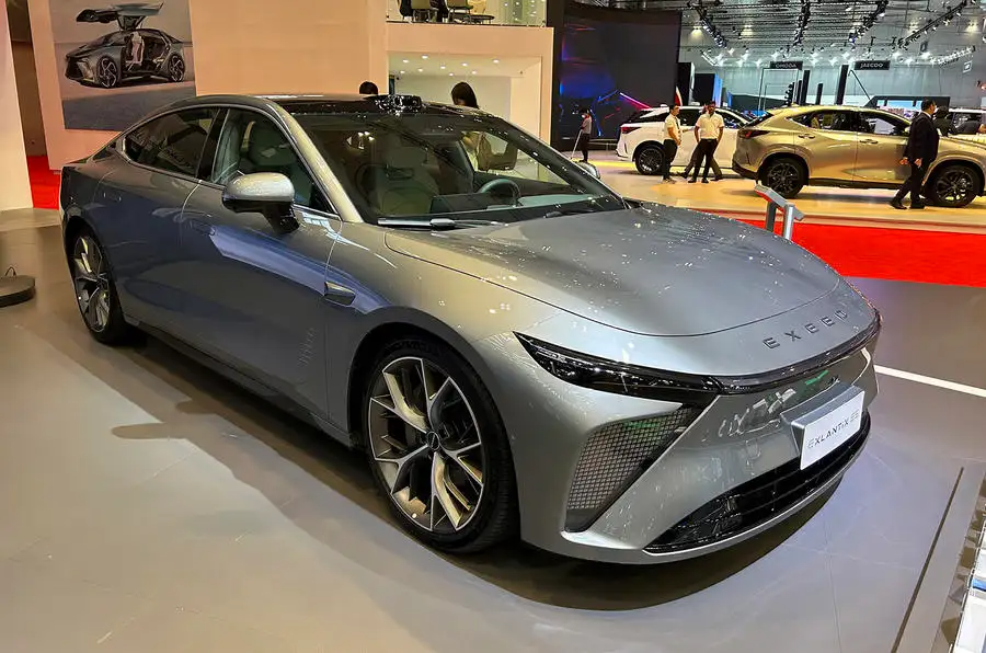 Exeed Exlantic E03 front