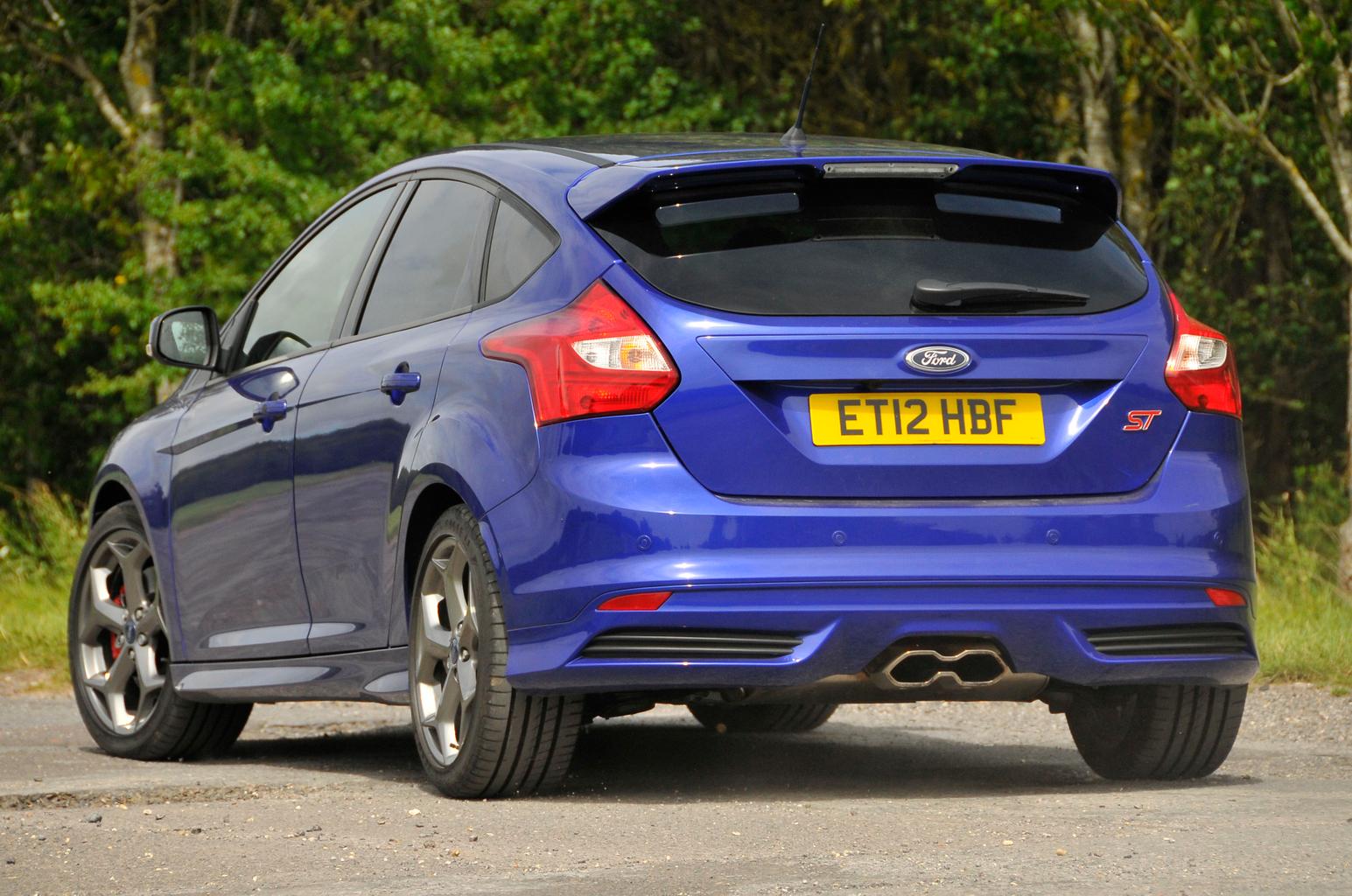 Used test – hot hatches: Ford Focus ST vs Volkswagen Golf GTI
