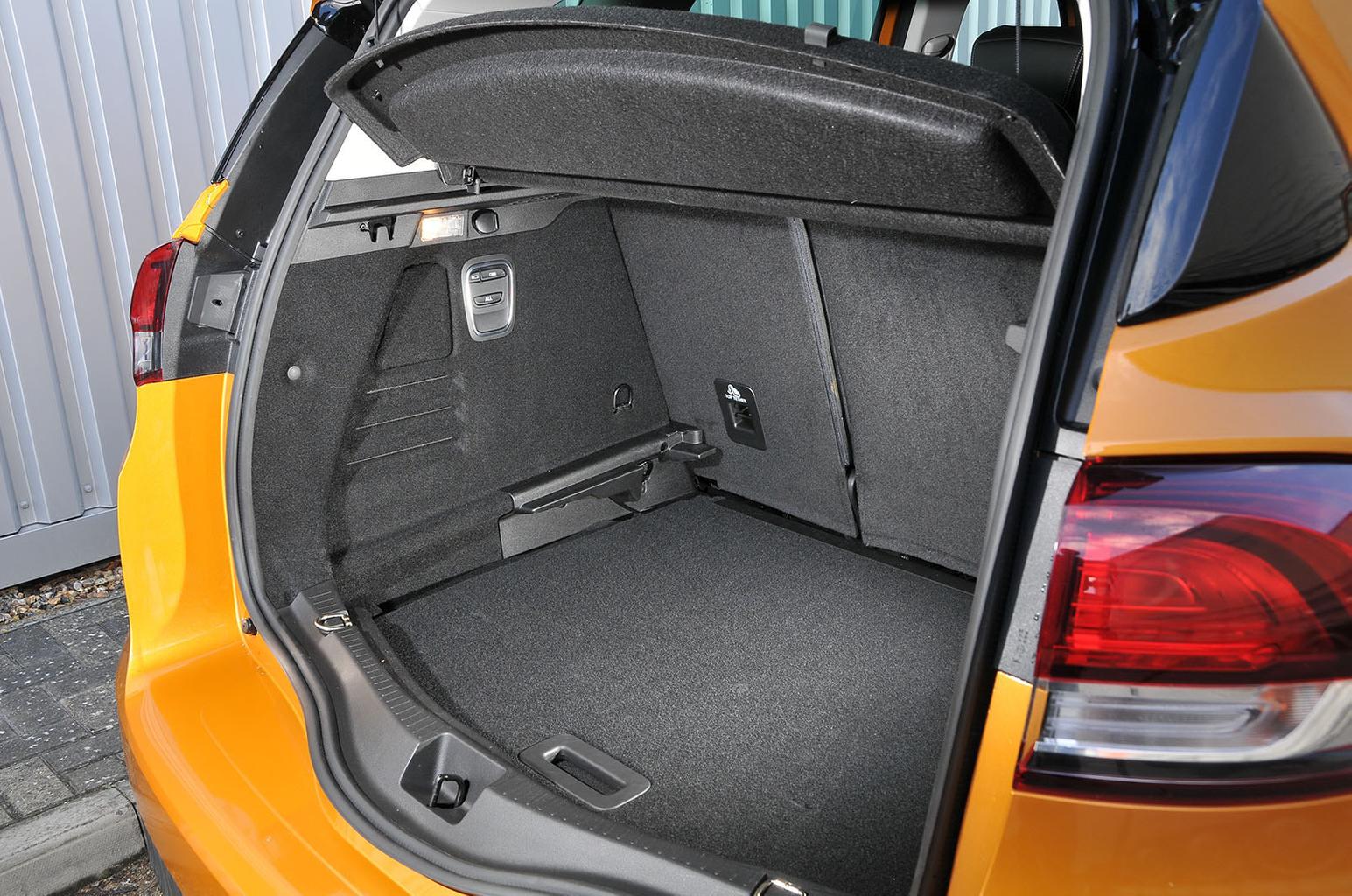 Used Renault Scenic (16-present)