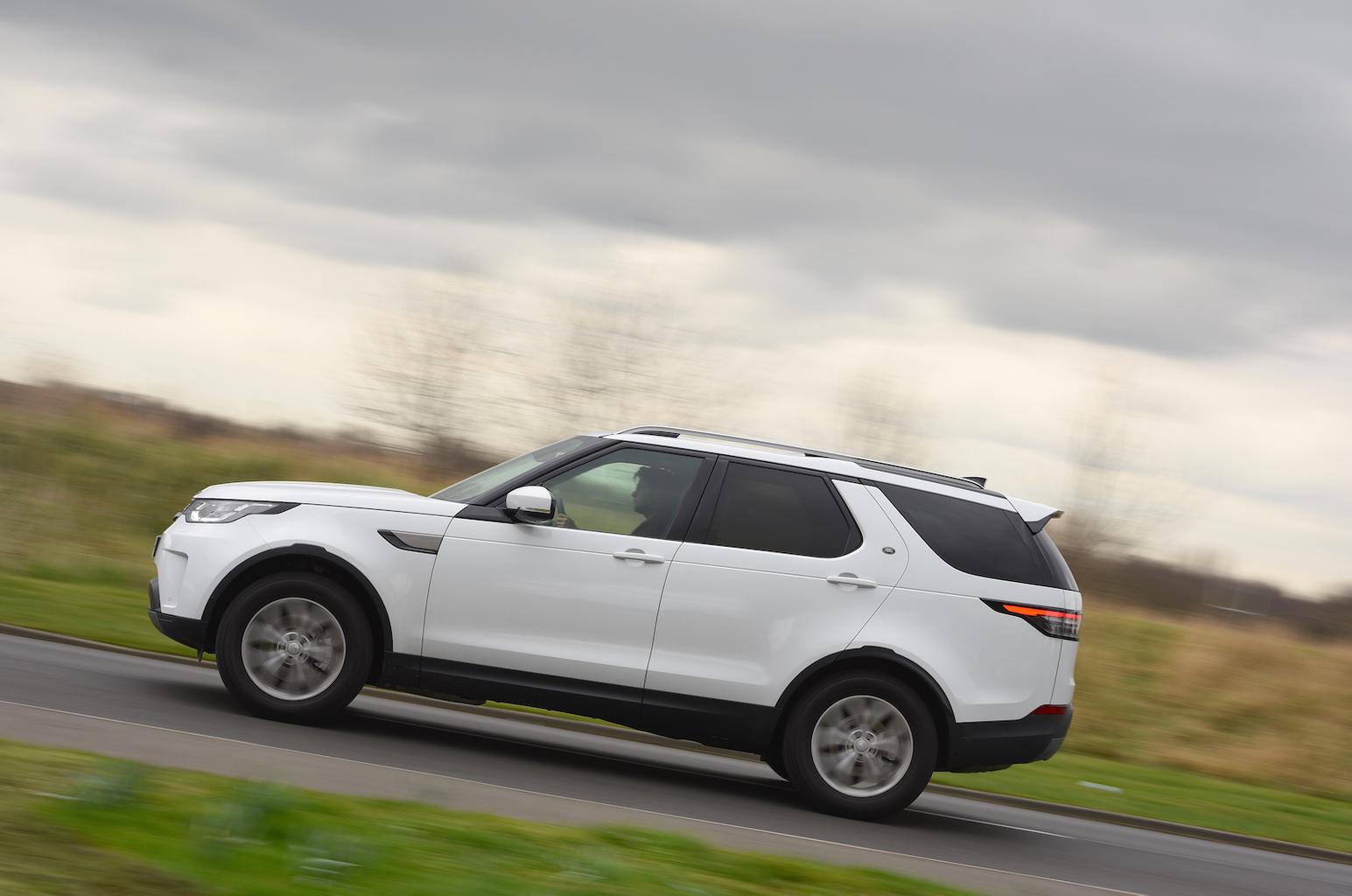2018 Land Rover Discovery Si4 review – price, specs and release date