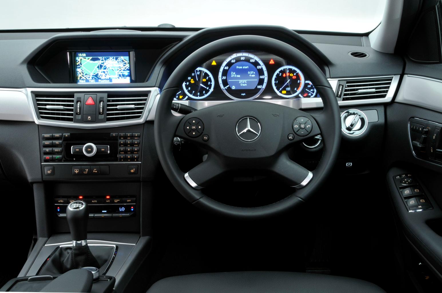 Mercedes-Benz E-Class Saloon (09 - 16)
