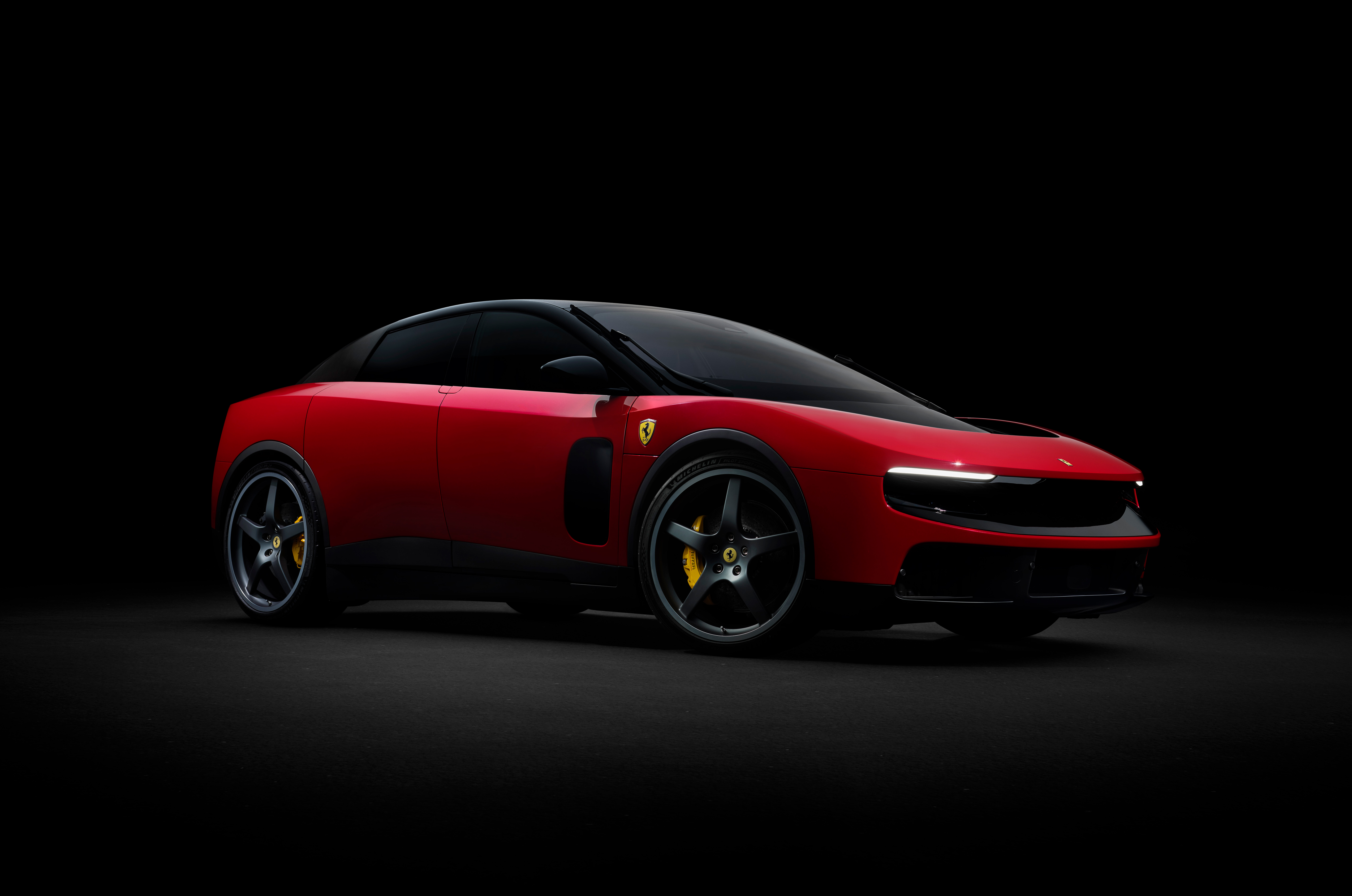 Ferrari Luce front static