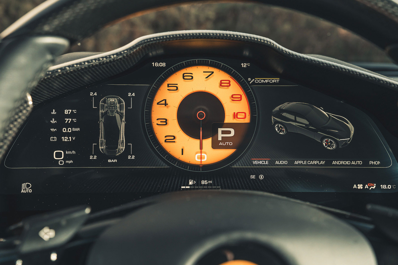 Ferrari Purosangue driver display