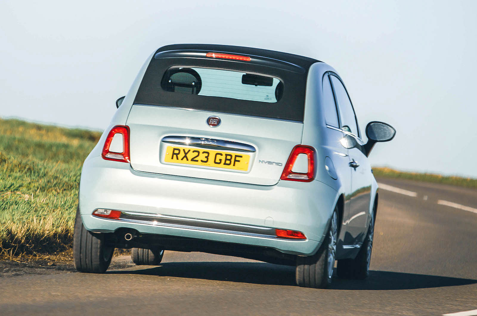 Fiat 500C Hybrid rear cornering