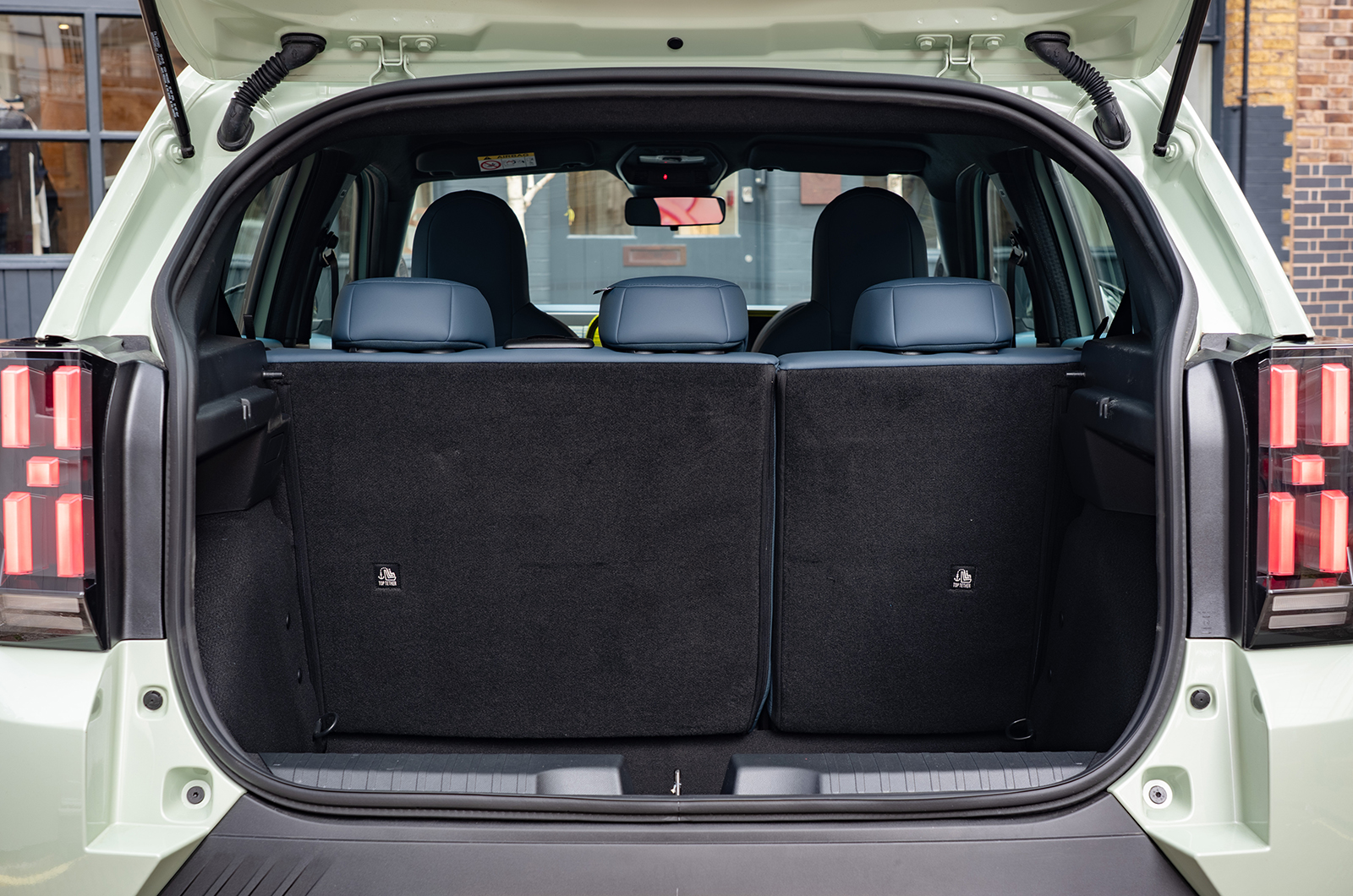 Fiat Grande Panda Electric boot
