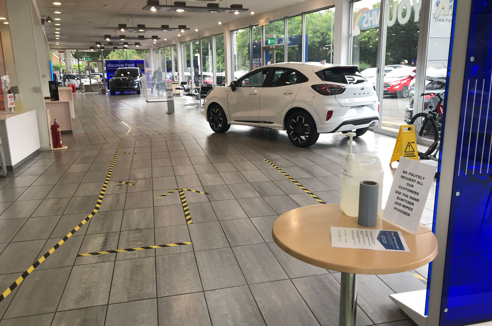 Ford showroom