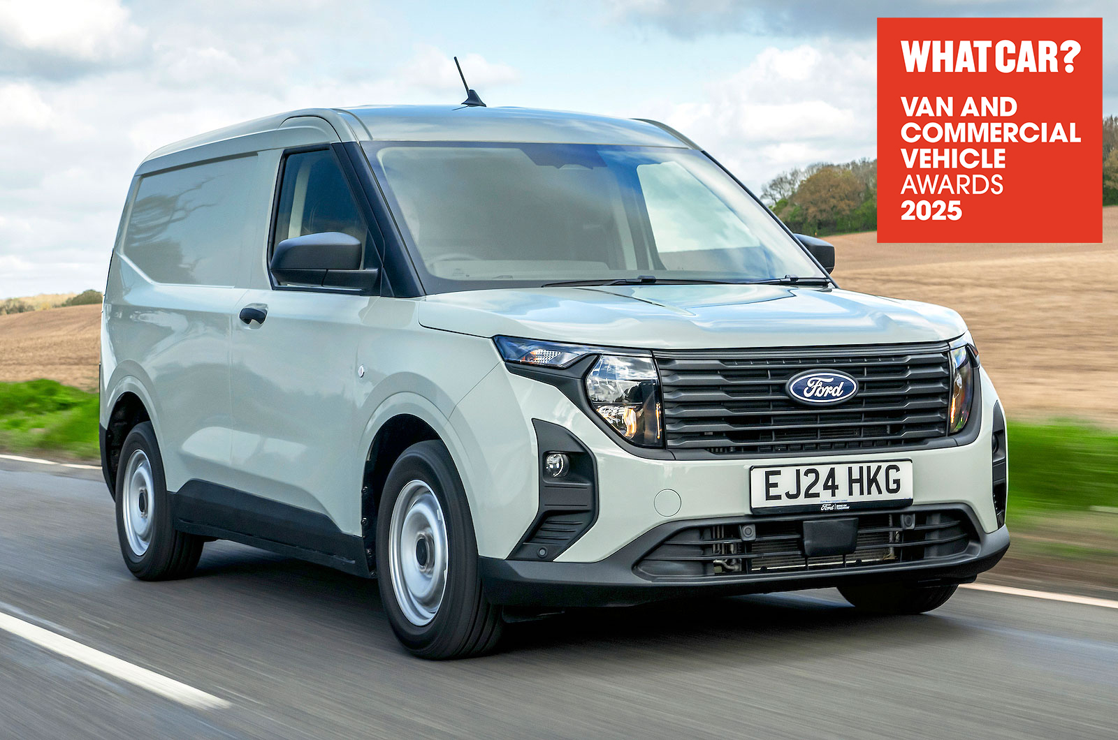 Ford Transit Courier front right driving