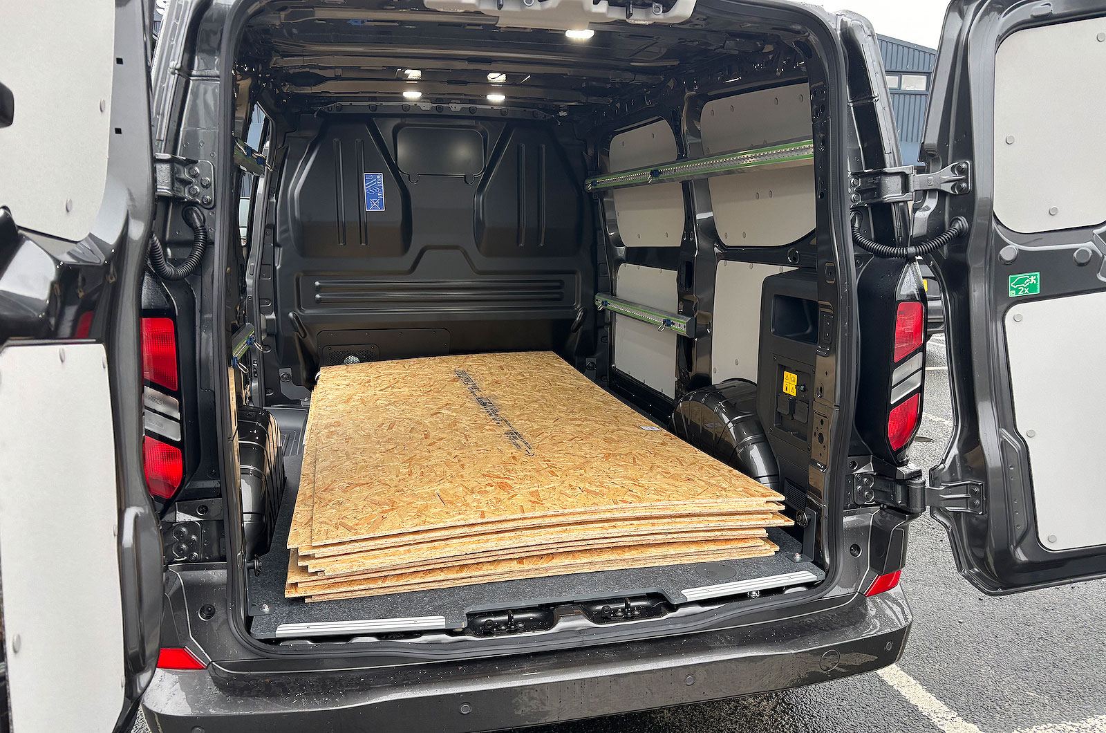 Ford Transit Custom PHEV load bay