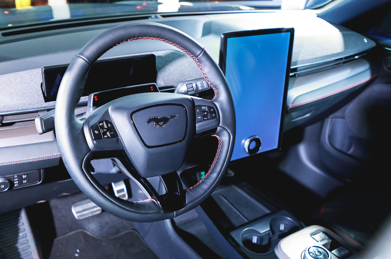 Ford Mustang Mach-E reader test team - dashboard
