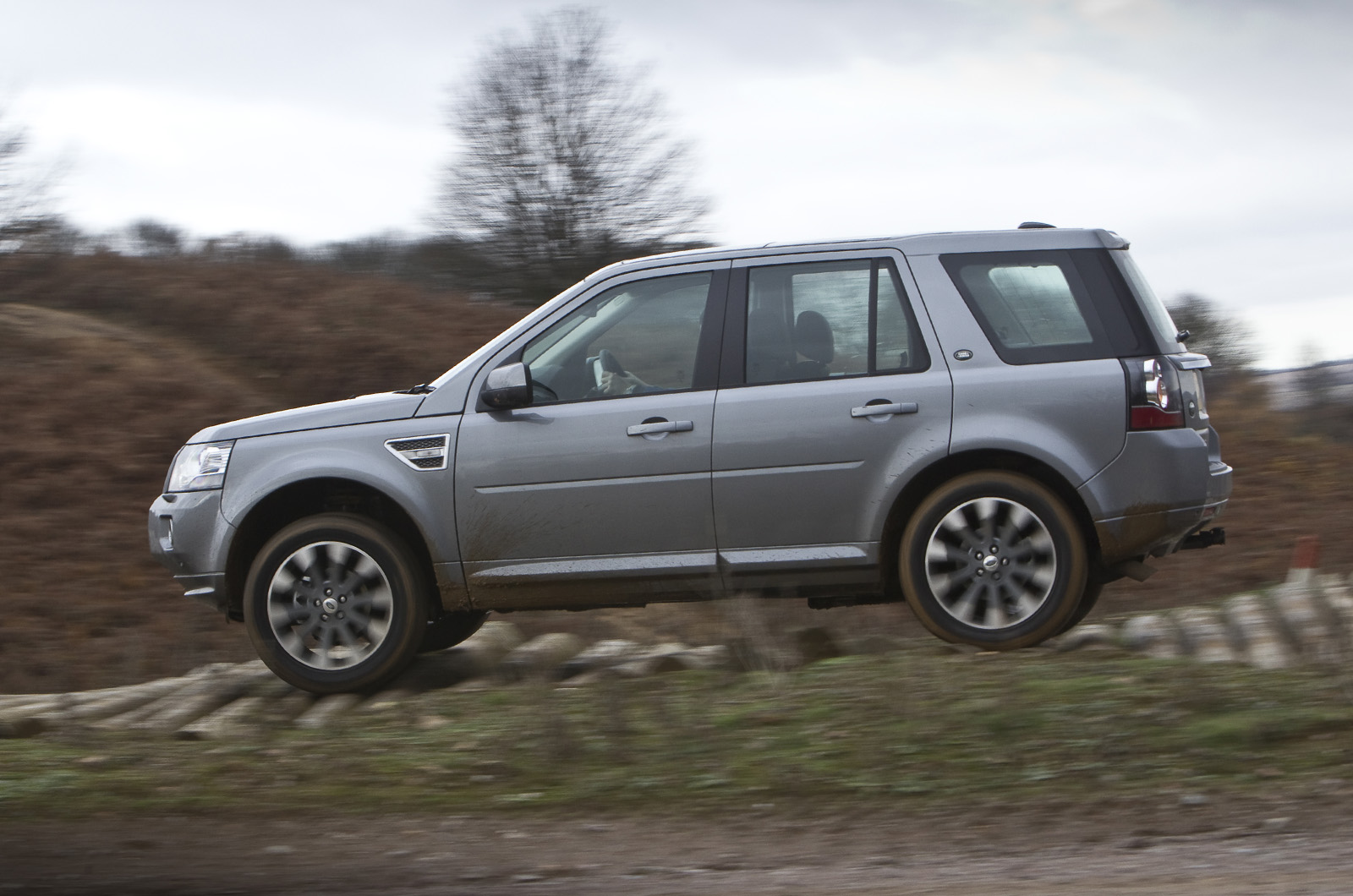 Land Rover Freelander side off road