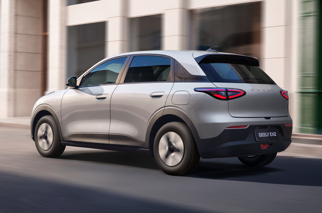 Geely EX2 rear driving