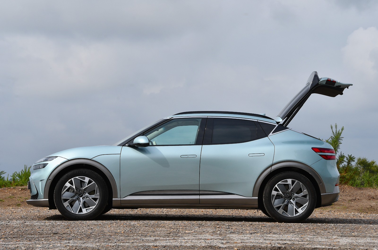 Genesis GV60 side profile