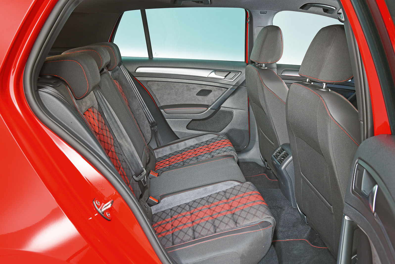 Volkswagen Golf GTI rear seats