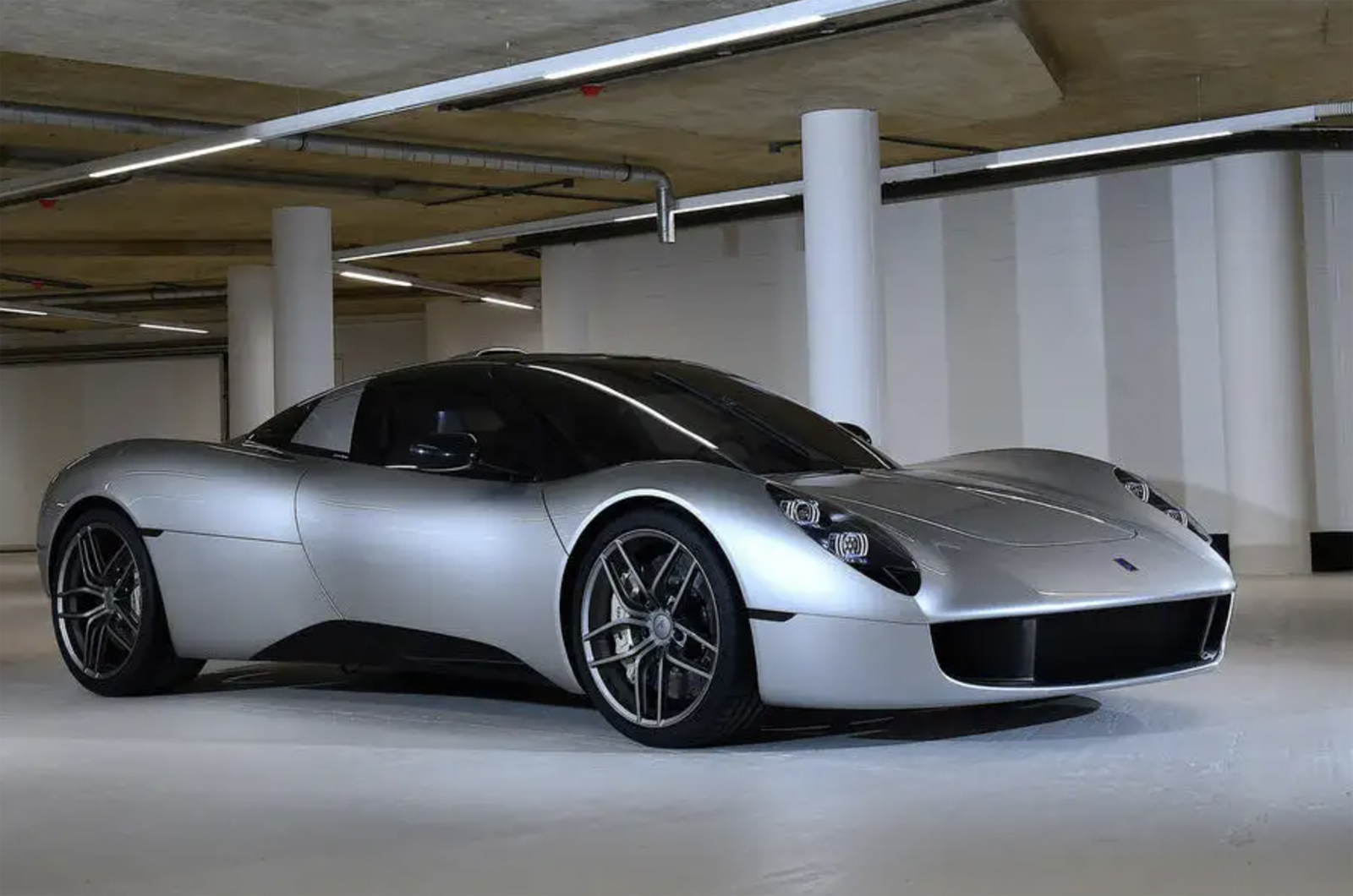 Gordon Murray Automotive T33 front static