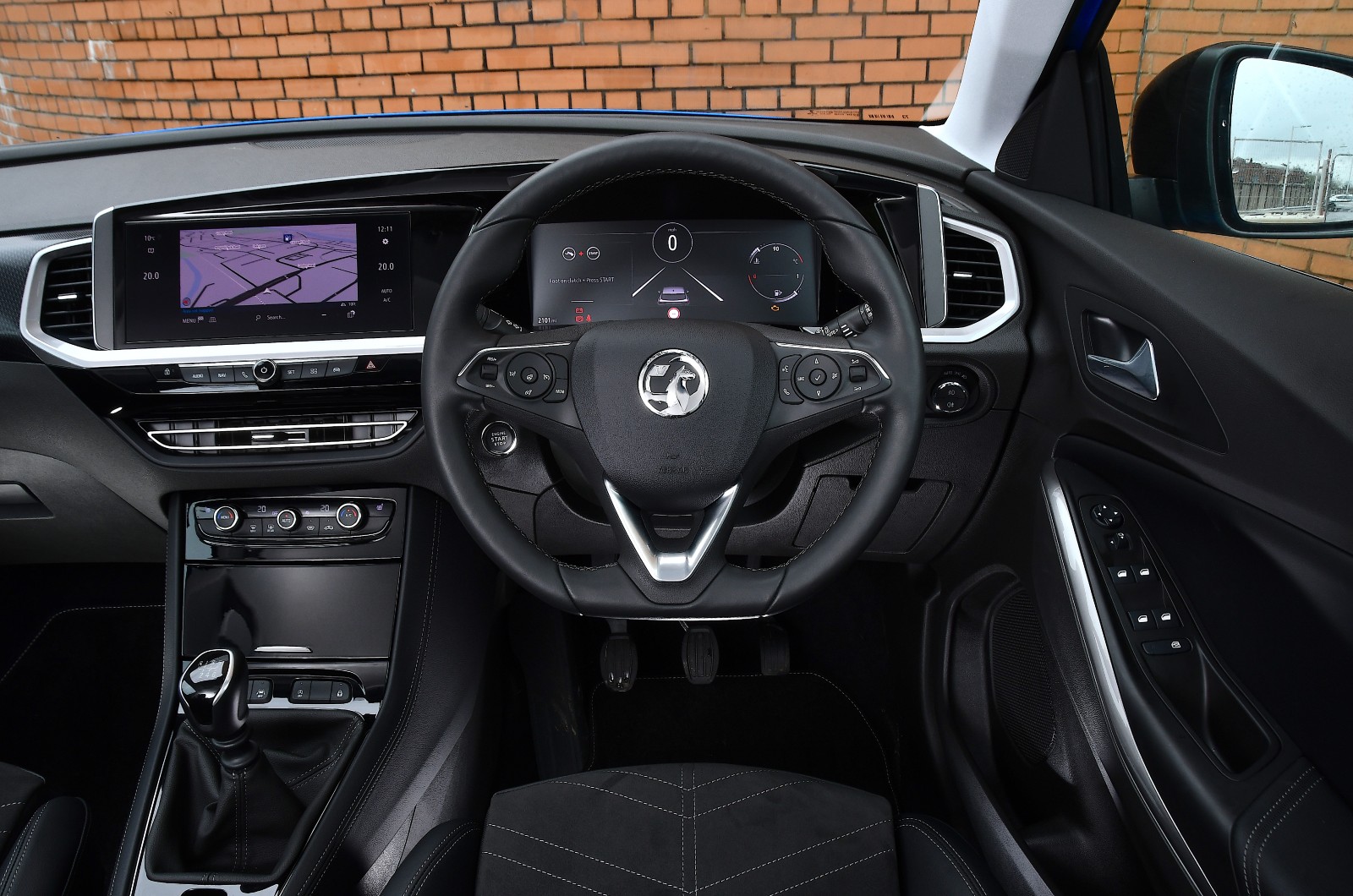 New Vauxhall Grandland dashboard