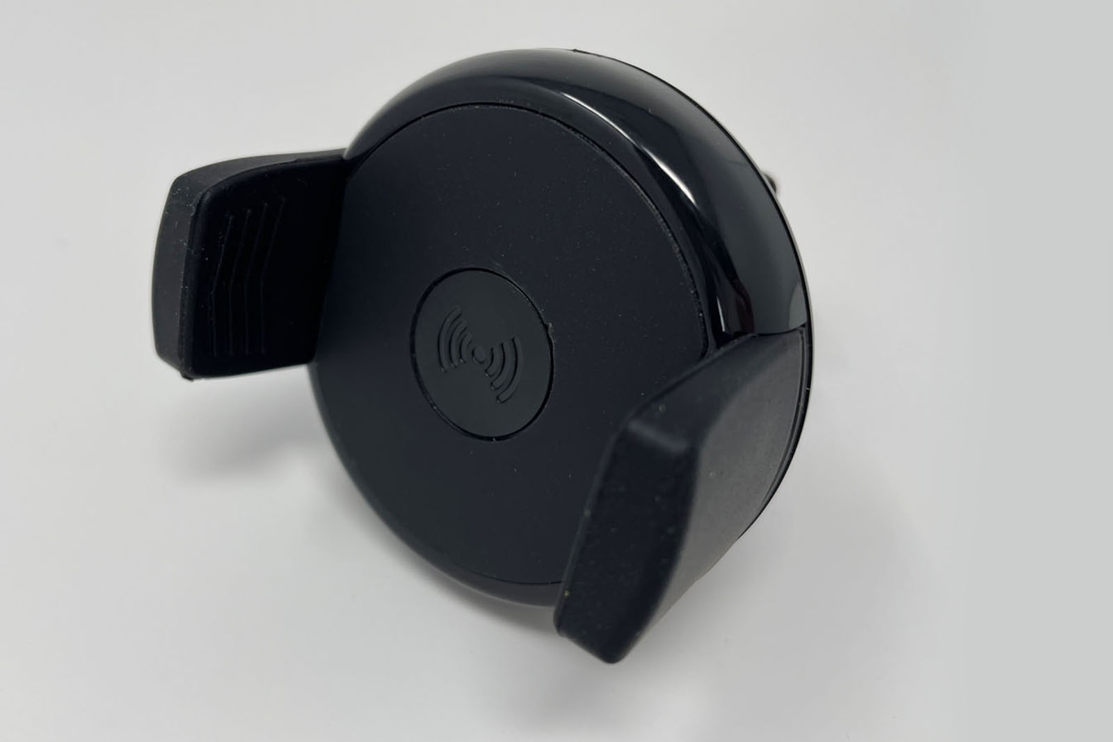 Halfords wireless charging vent mount