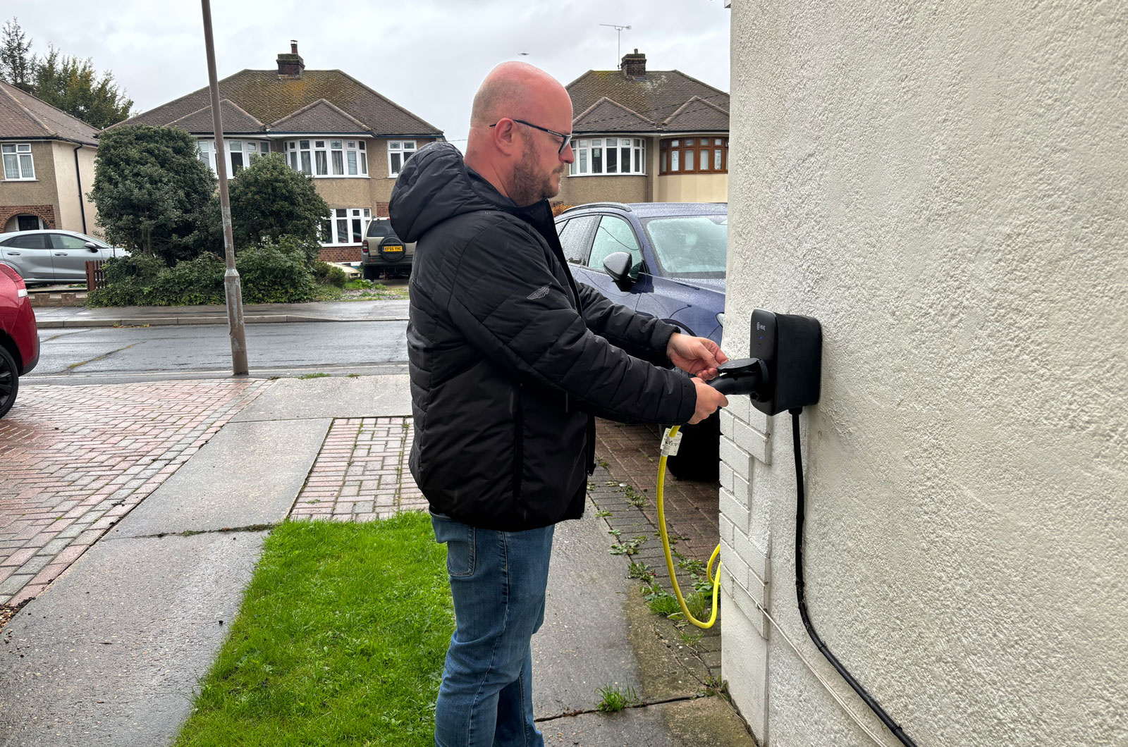 Hive-home-EV-charger-and Stuart