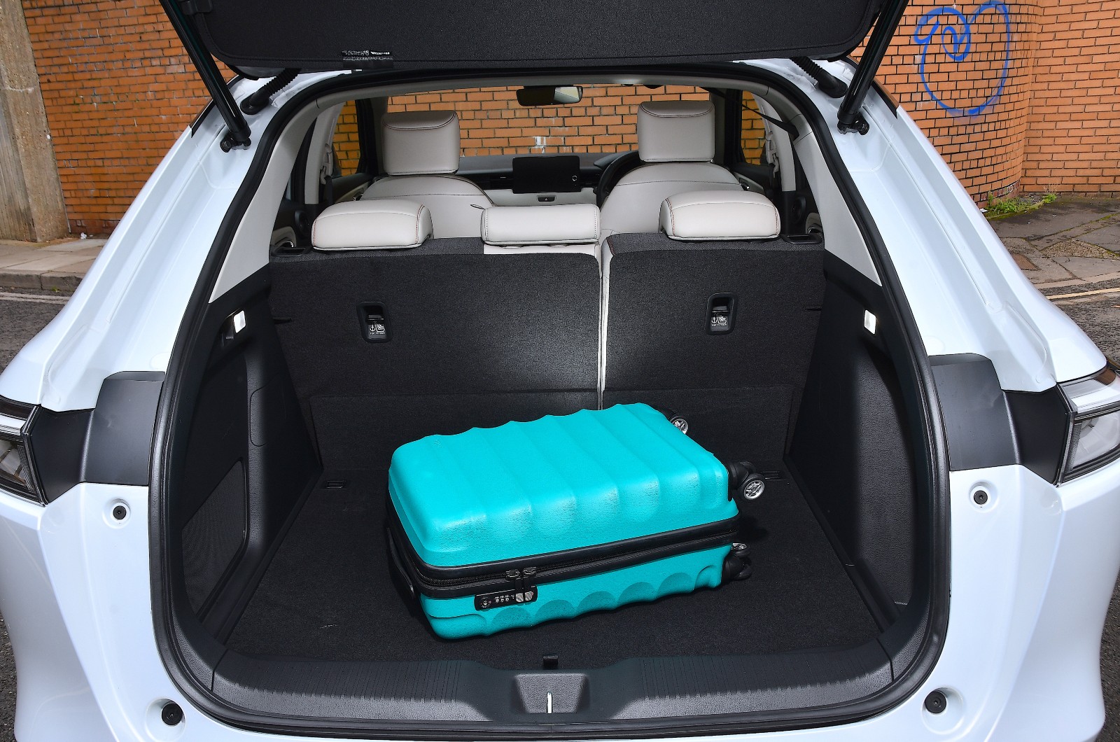 New Honda HR-V boot space