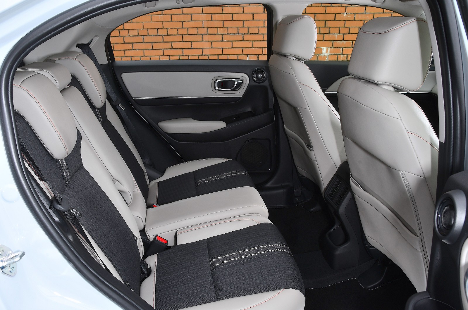 New Honda HR-V rear seats