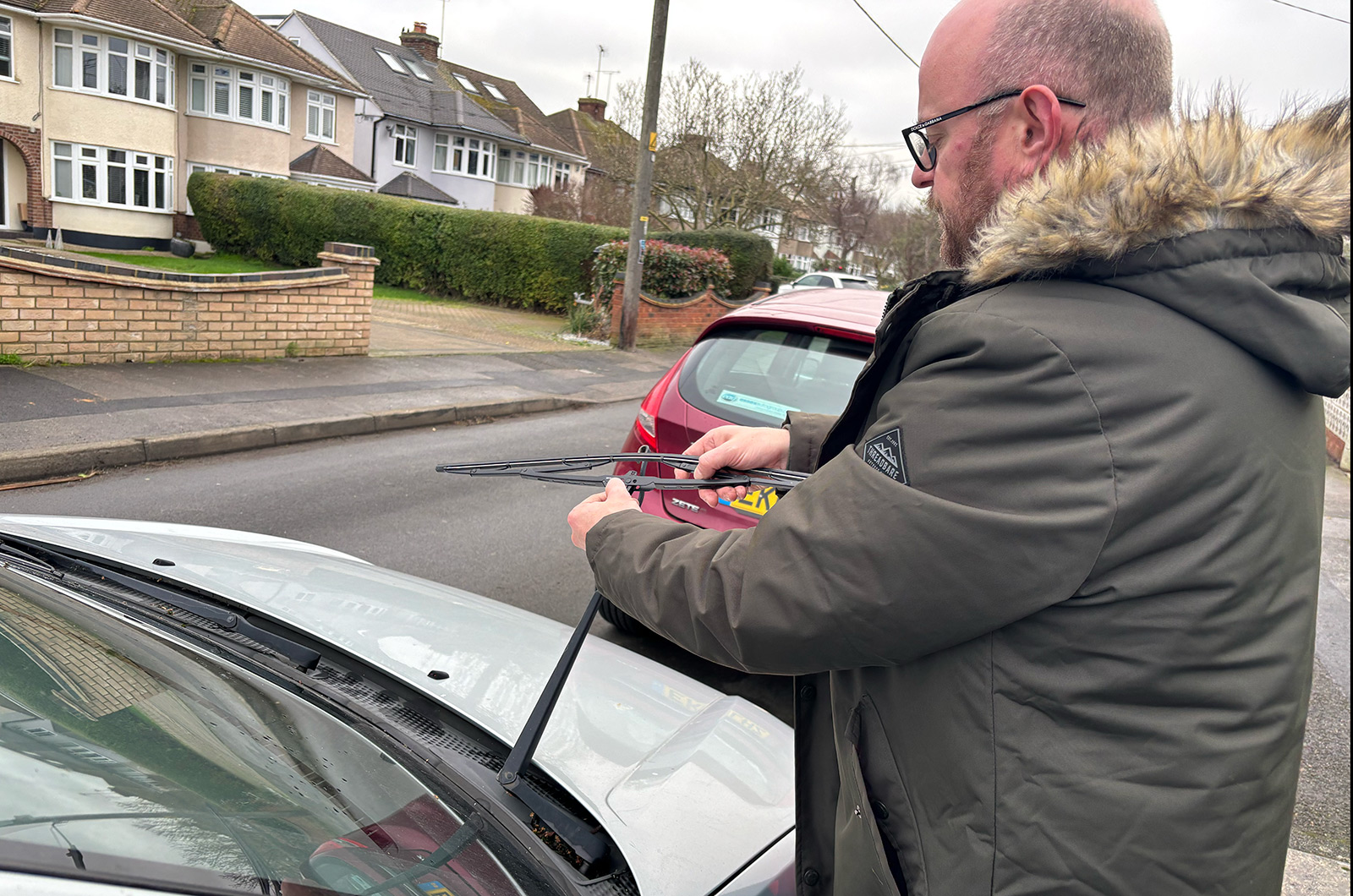 How to change a windscreen wiper