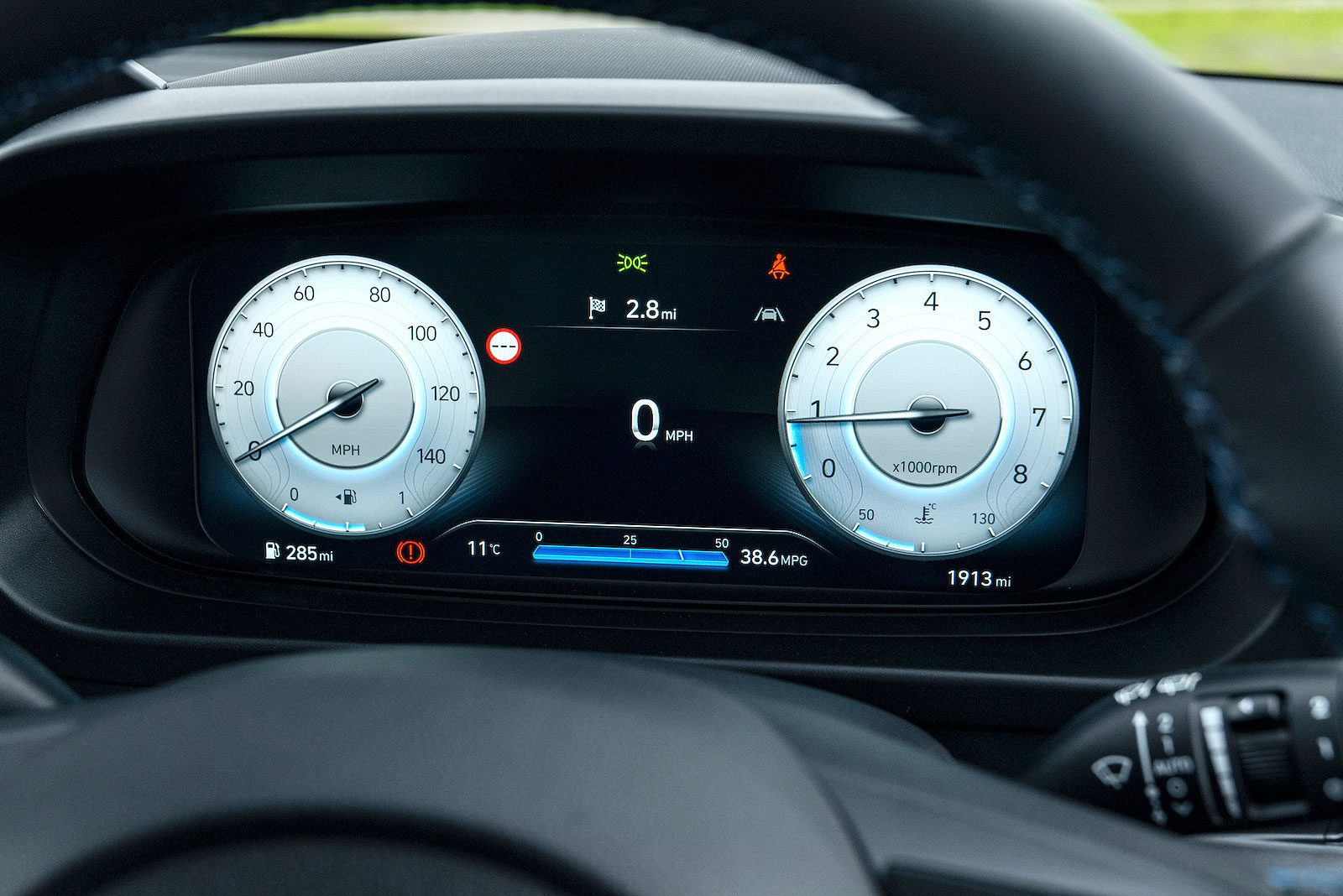 Hyundai Bayon driver display