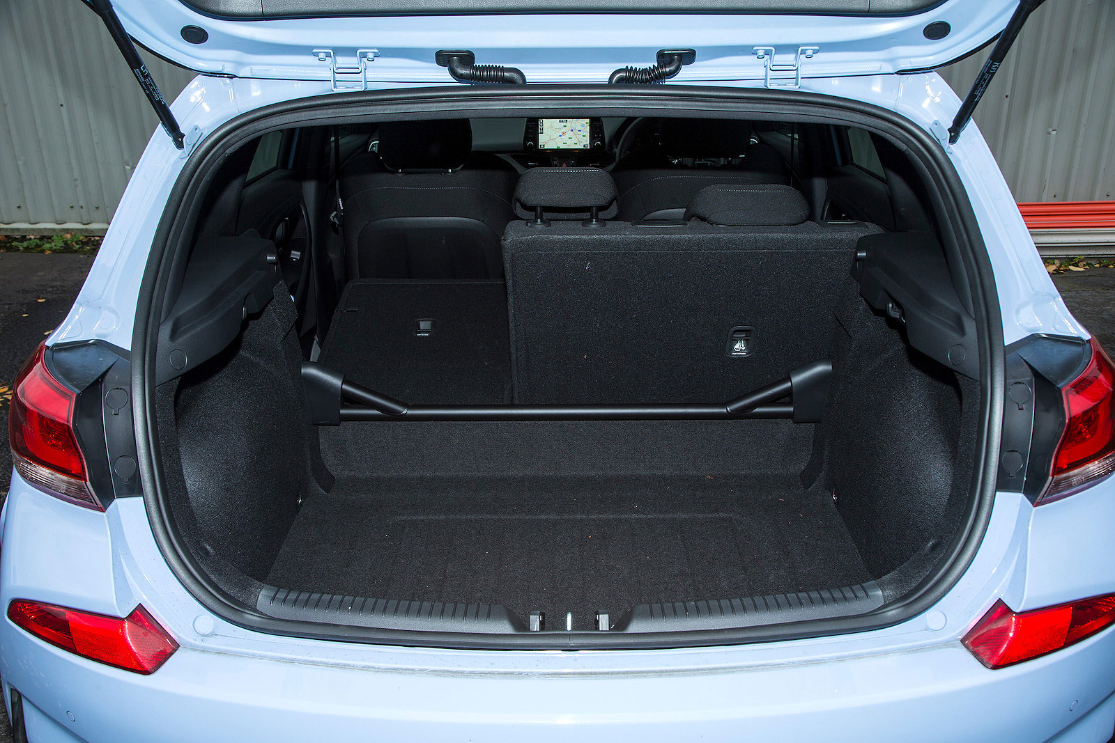 Hyundai i30 N boot open