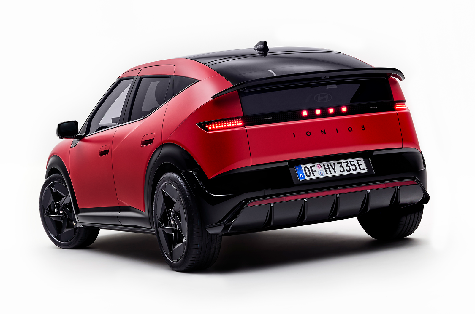 Hyundai Ioniq 3 static rear left