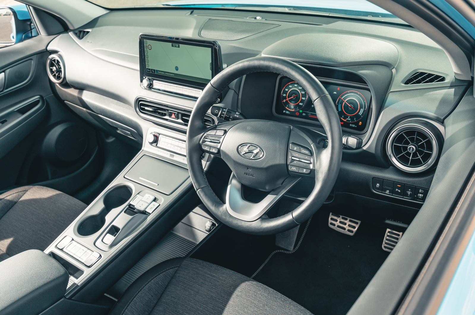 Hyundai Kona Electric 2022 dashboard