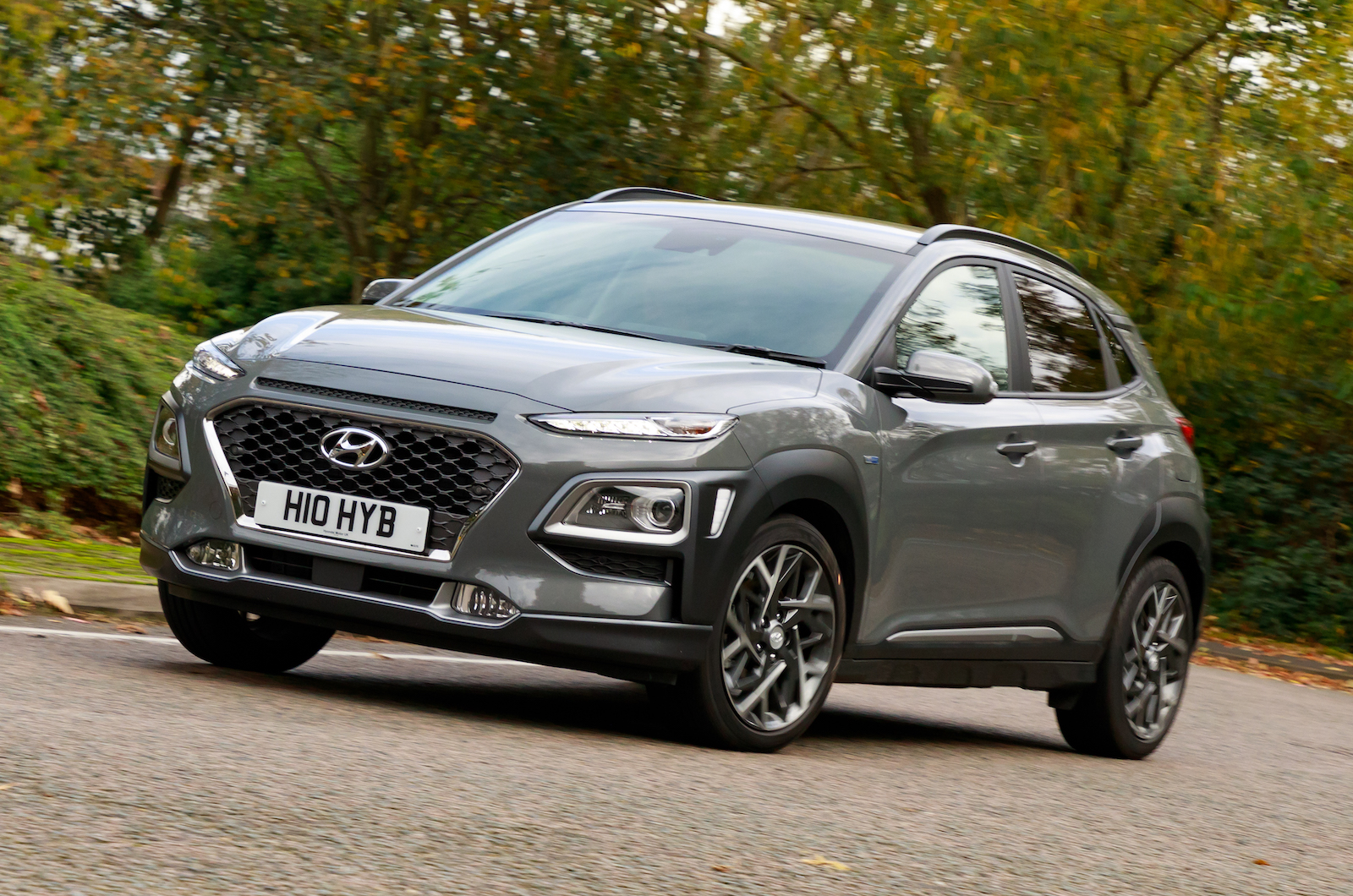 Hyundai Kona 2022 front cornering