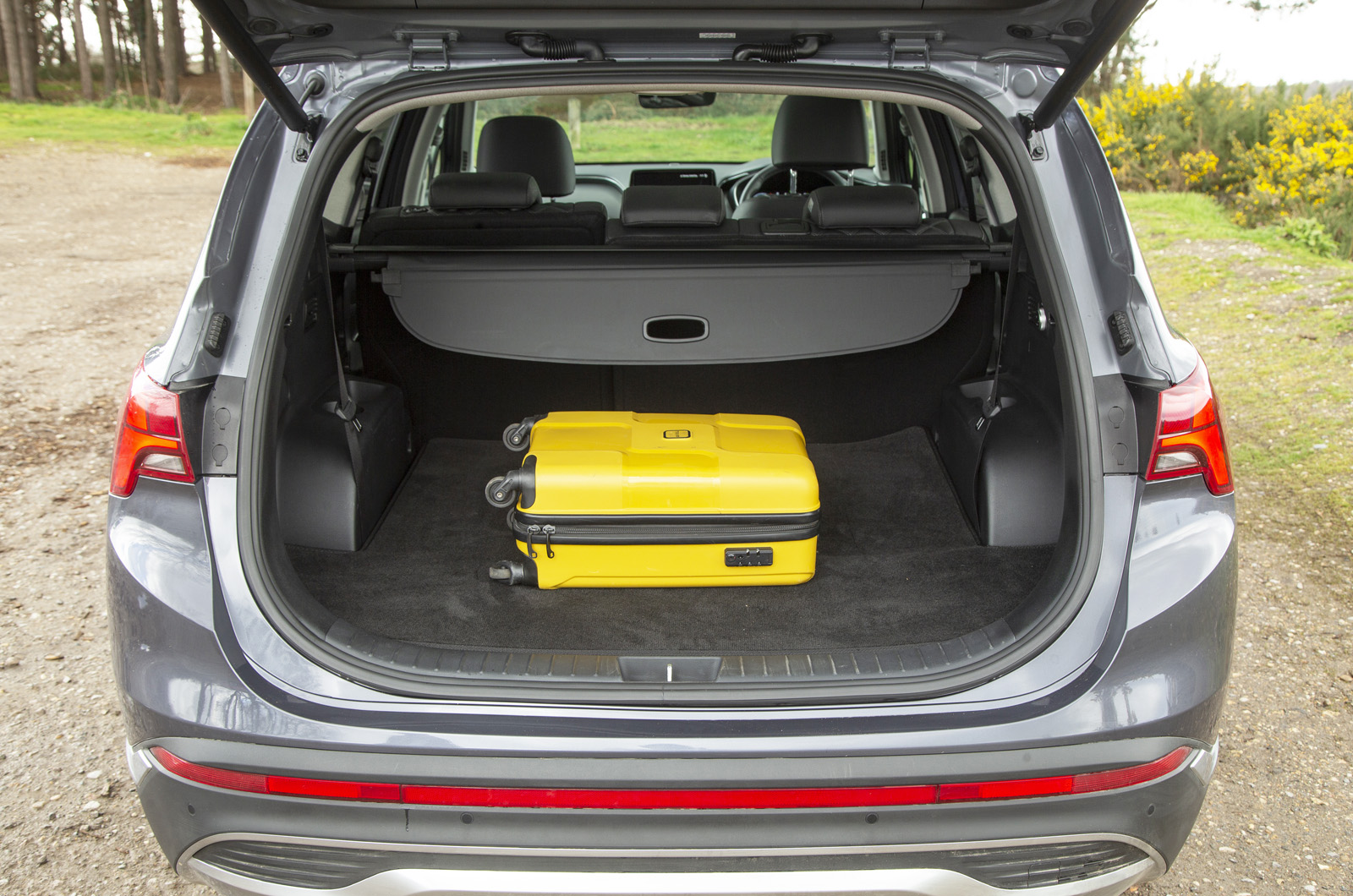 Hyundai Santa Fe boot