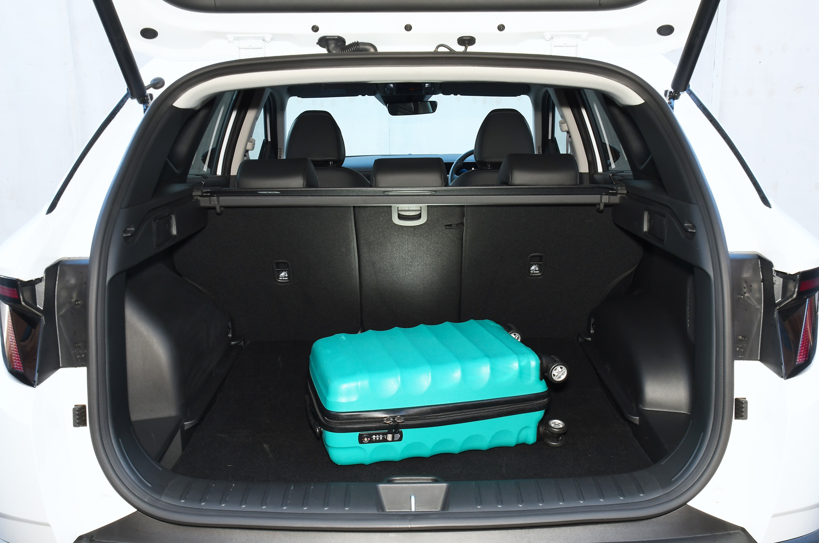Hyundai Tucson boot