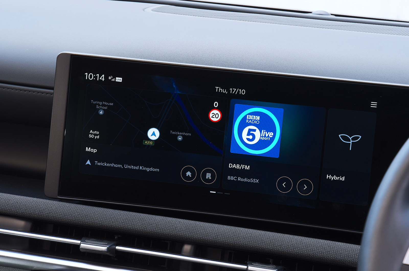 Hyundai Tucson touchscreen