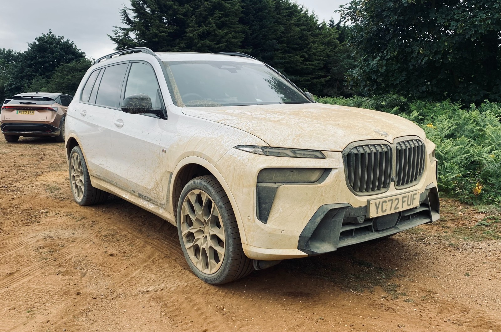New BMW X7 off-roading