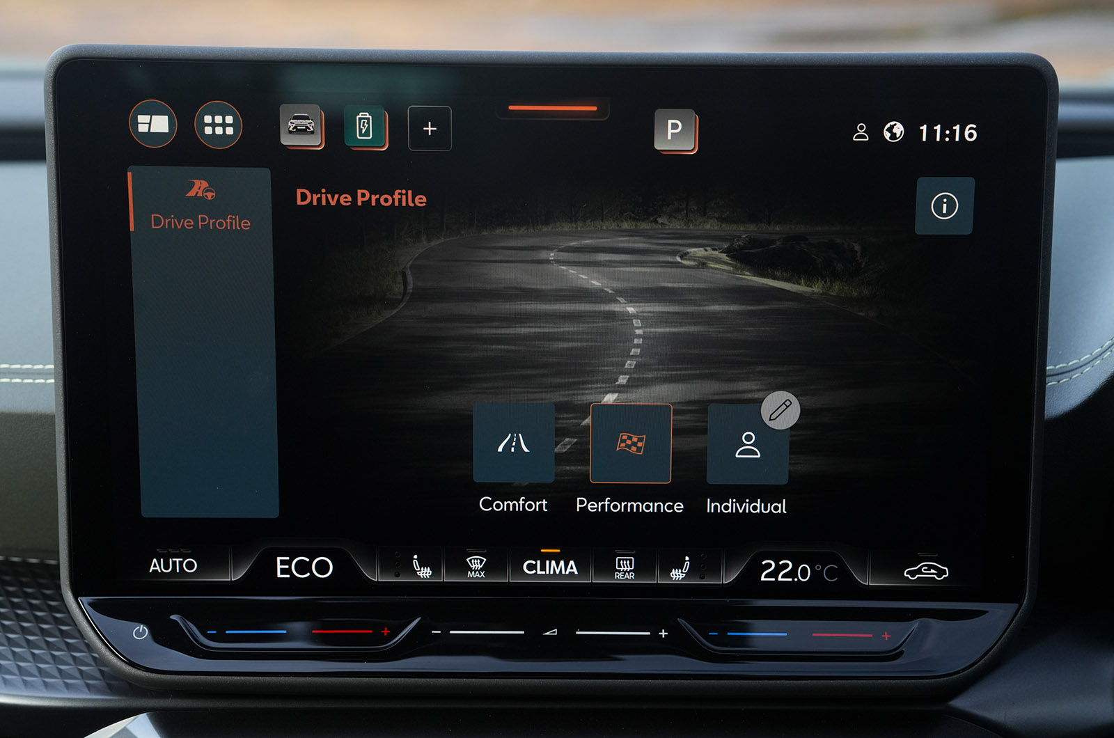 CUPRA Formentor e-HYBRID infotainment screen on the drive mode select screen