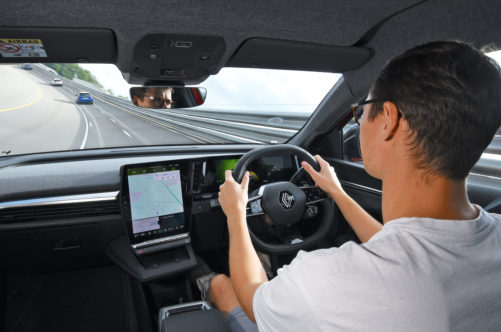 Inside Renault Scenic during summer range test