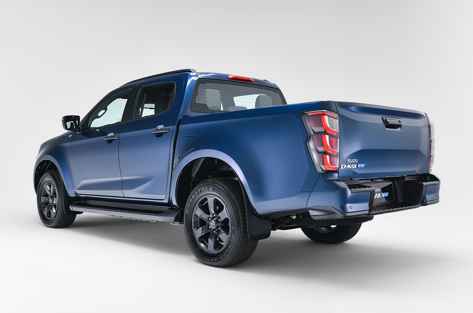 Isuzu D-Max EV rear quarter static